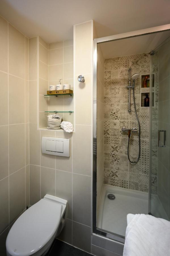 Cozy F2 40M2 Appartement Climatise Chateau Montbeliard Ngoại thất bức ảnh