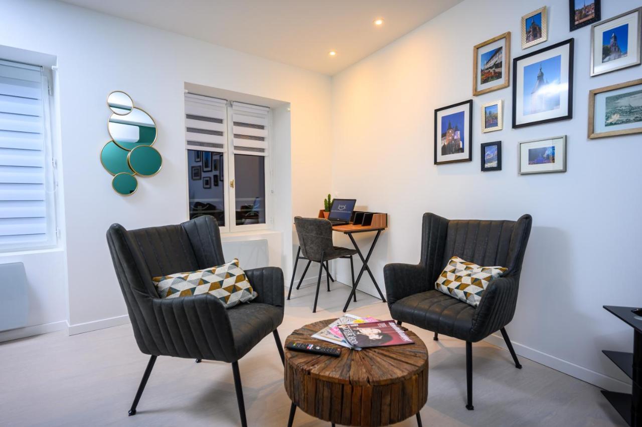 Cozy F2 40M2 Appartement Climatise Chateau Montbeliard Ngoại thất bức ảnh